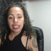 nikol_evanss