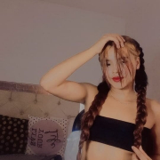 mia__tylor_