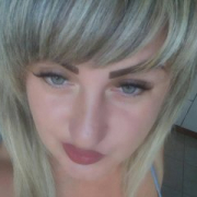 bustyblonda-