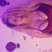 hollyboobs