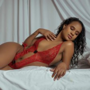 emilyy-180