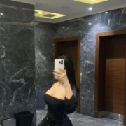 Nancy-sexy
