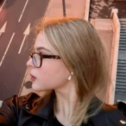 BlondeBombX