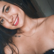 MIA_TAYLOOR_