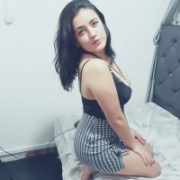 NICOLLE_GIRL