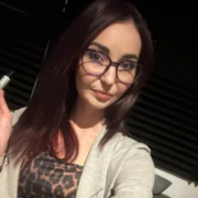 ChloeNatural
