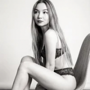 Amalie_Smith
