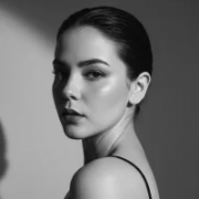 Olivia_Munn