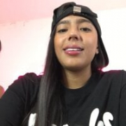 Lauralov3