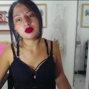 valerie_02