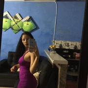 mia_evans31_