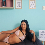 Roxy_Scott69