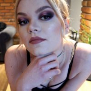 allureNICOLe