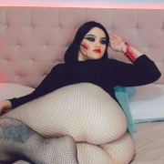 abby_hiltonnn