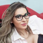 EllaBella22