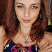 emily_petite_