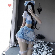 Biiuy89