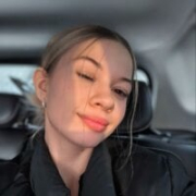 evelina_bloom
