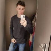 NicoDavisHere