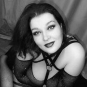 MaryBoobsXXL