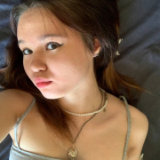 selena_heart