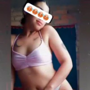 Sexy_megan_outdoors