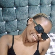 Youngbeautiful_ebony