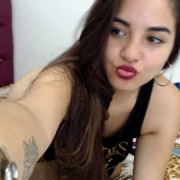 curvykinky_