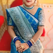 Curvy_Meera