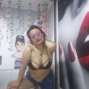 Sara_Latina__