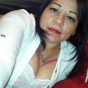 scarlet_hot12