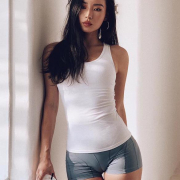 BellaCaroline