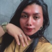 YOUR_QUEEN_POWERTOP69