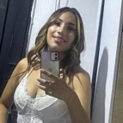 ariana_taylor23
