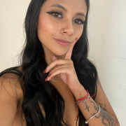 Mia_rodriguez1