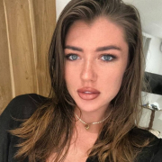 KellyLewis13