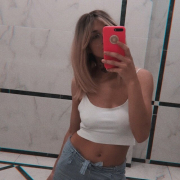 SaraTease