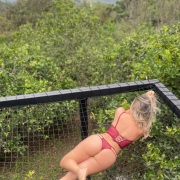 chloe_2_