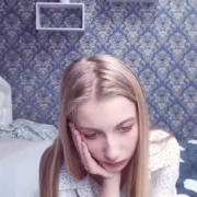 lily_you_shy_babe