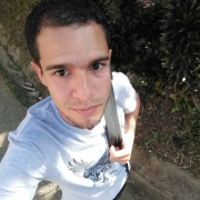 robert_jhompson