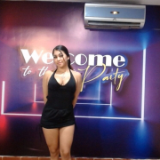 small_latina