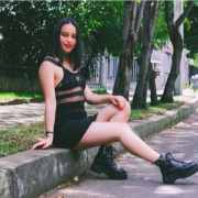 Isabella_Queens_