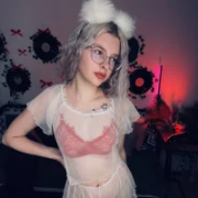 TiffyPeachy