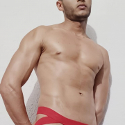 hot_elliott
