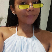 keniaFoxx