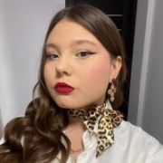 Laura_McGee