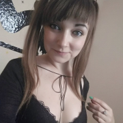 Liseya_Li
