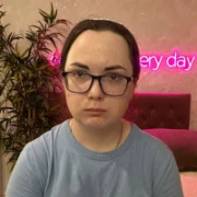 AnnaShyGirlX_