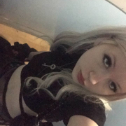 lovelyblondie1