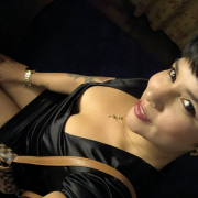 Cloktie